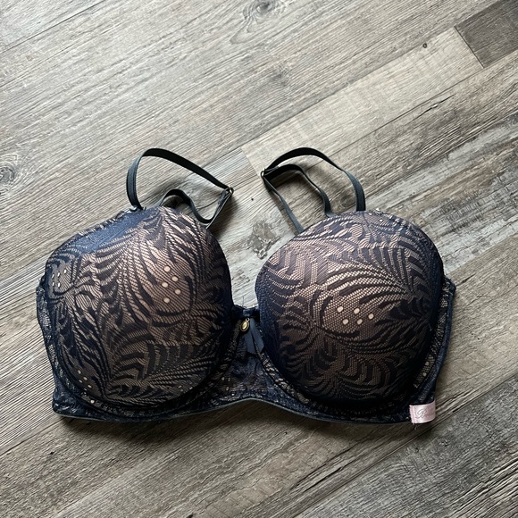 Maternity Nursing Bra - Picture 1 of 4